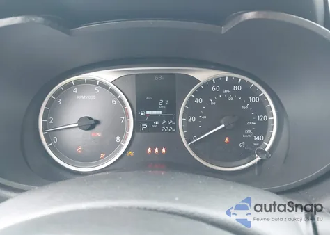 2025 Nissan Versa 1.6 S z USA, uszkodzony, nr VIN 3N1CN8DV7SL855662